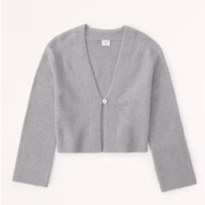 Abercrombie and Fitch Sweater Grey